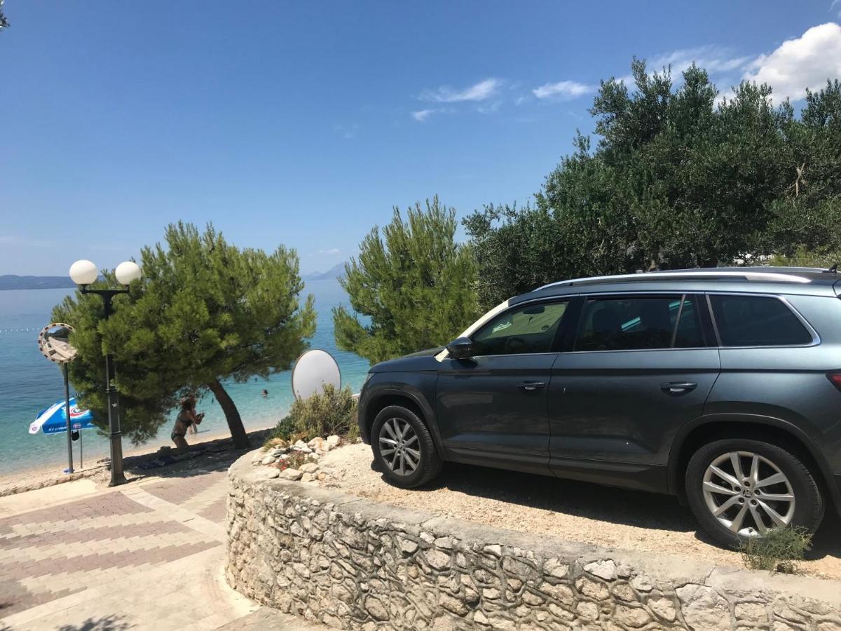 Apartments By The Sea Tucepi, Makarska - 2699 外观 照片